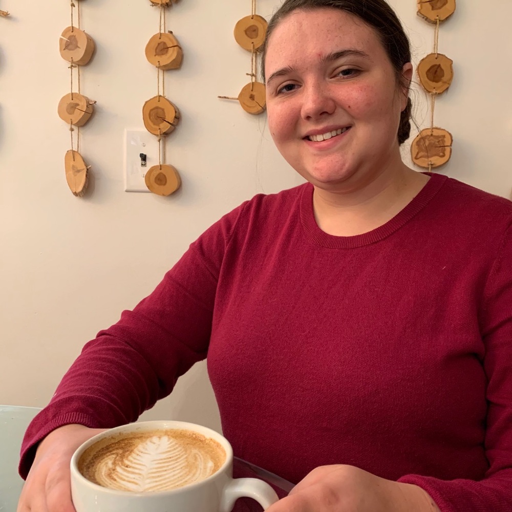 Meet your Posher, Abigail